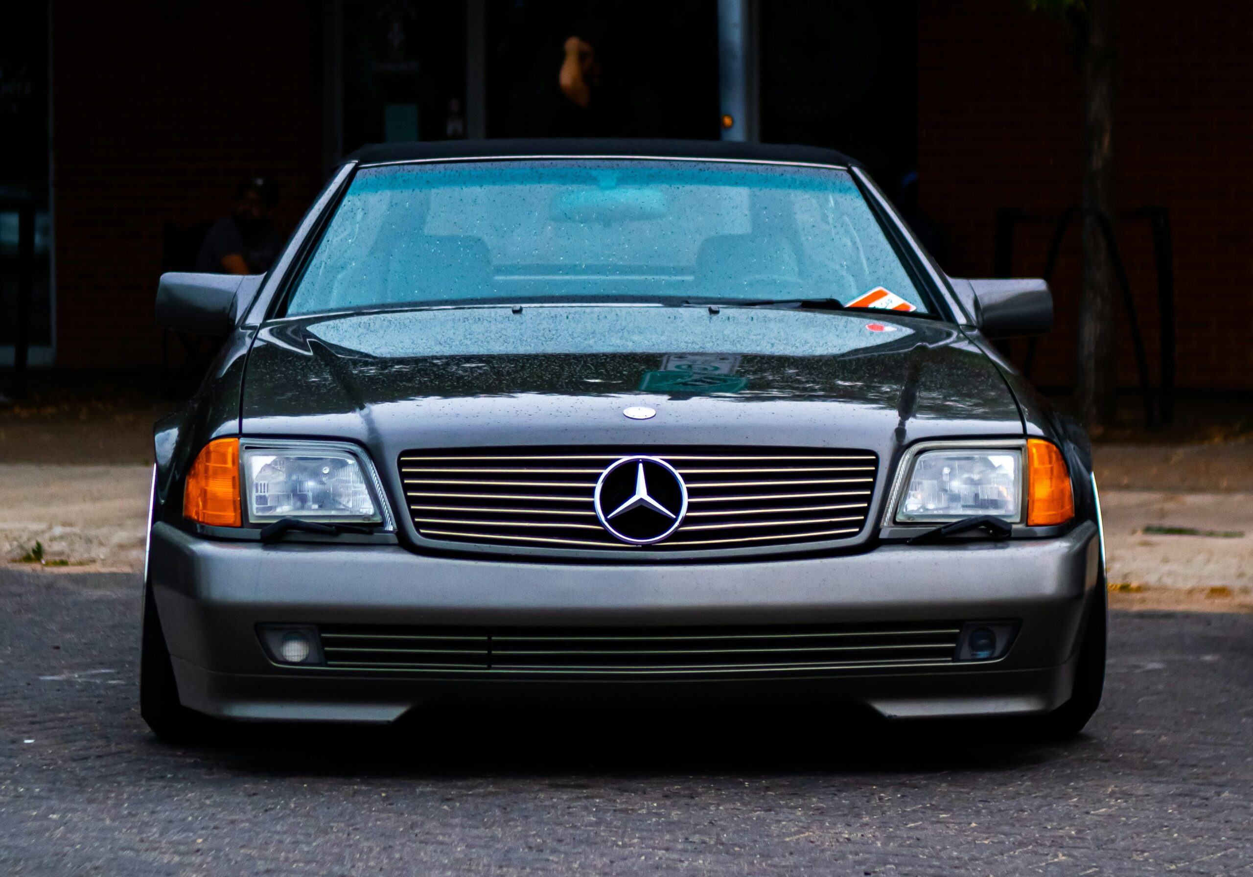 Mercedes R129 Investment: The Best Gentleman’s Roadster You Can Buy